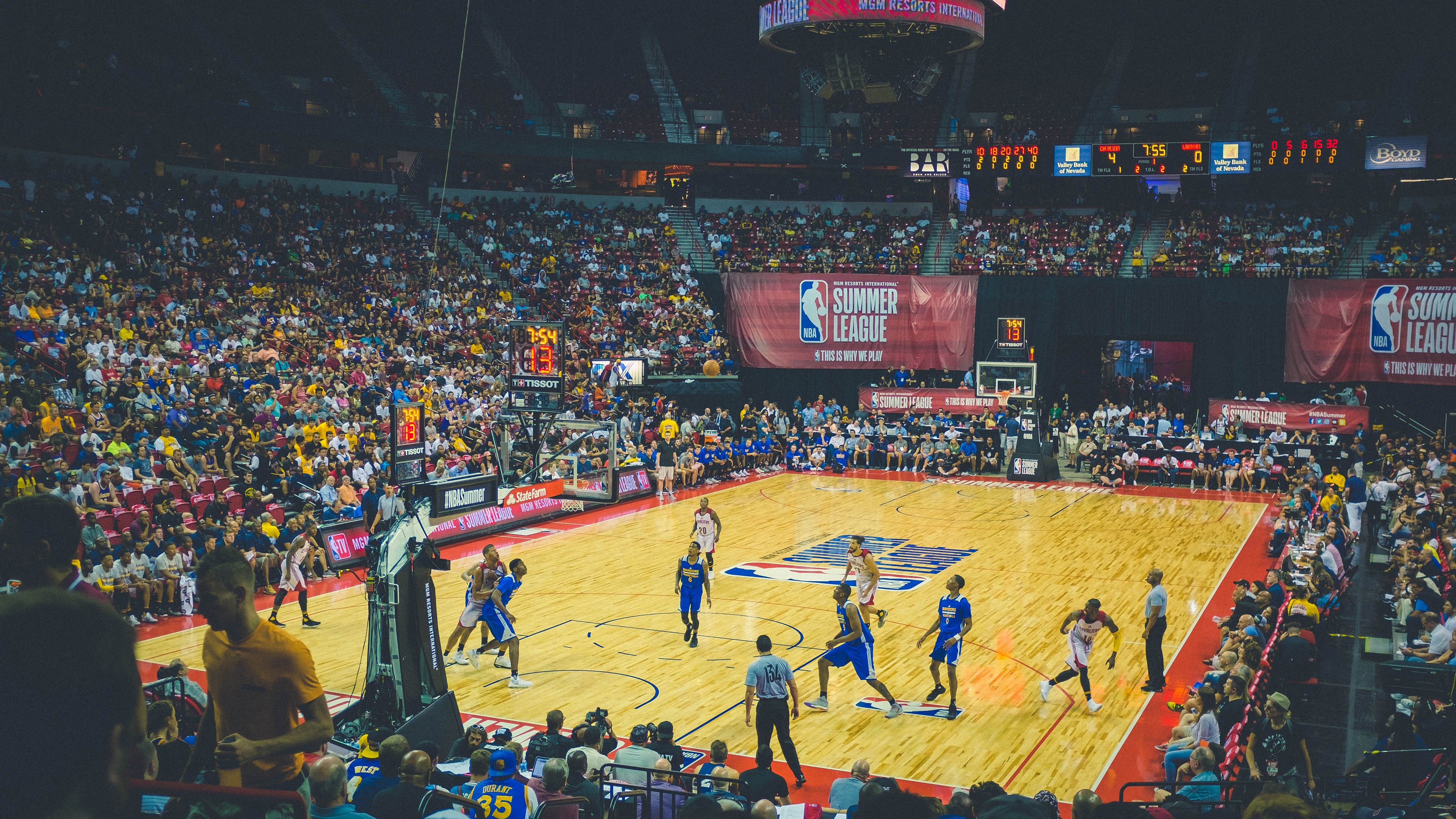  洛杉矶之战国语完整版 